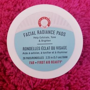 First Aid Beauty Facial Radiance Pads 28 count
